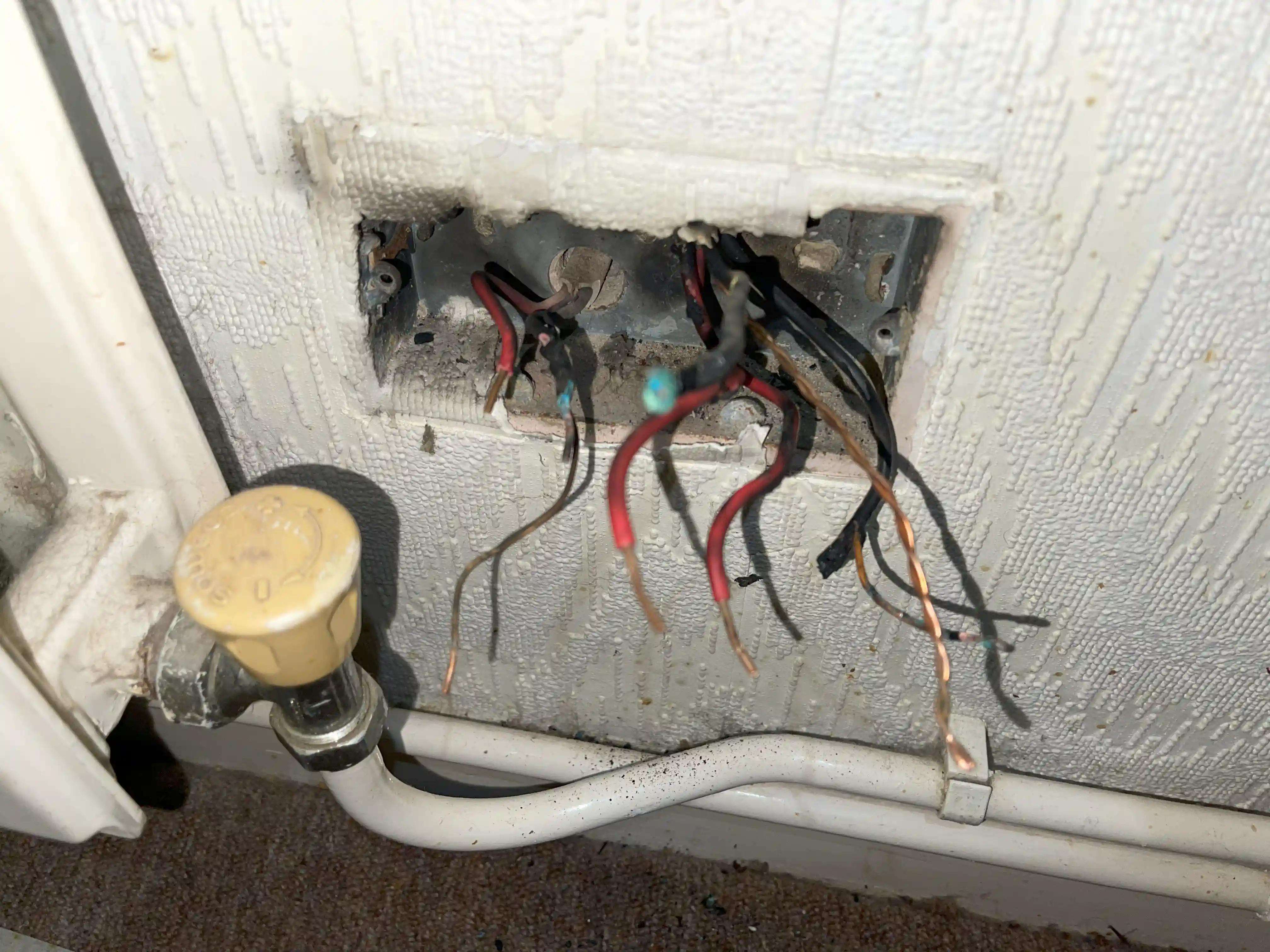 Emergency Electrician Grove Park